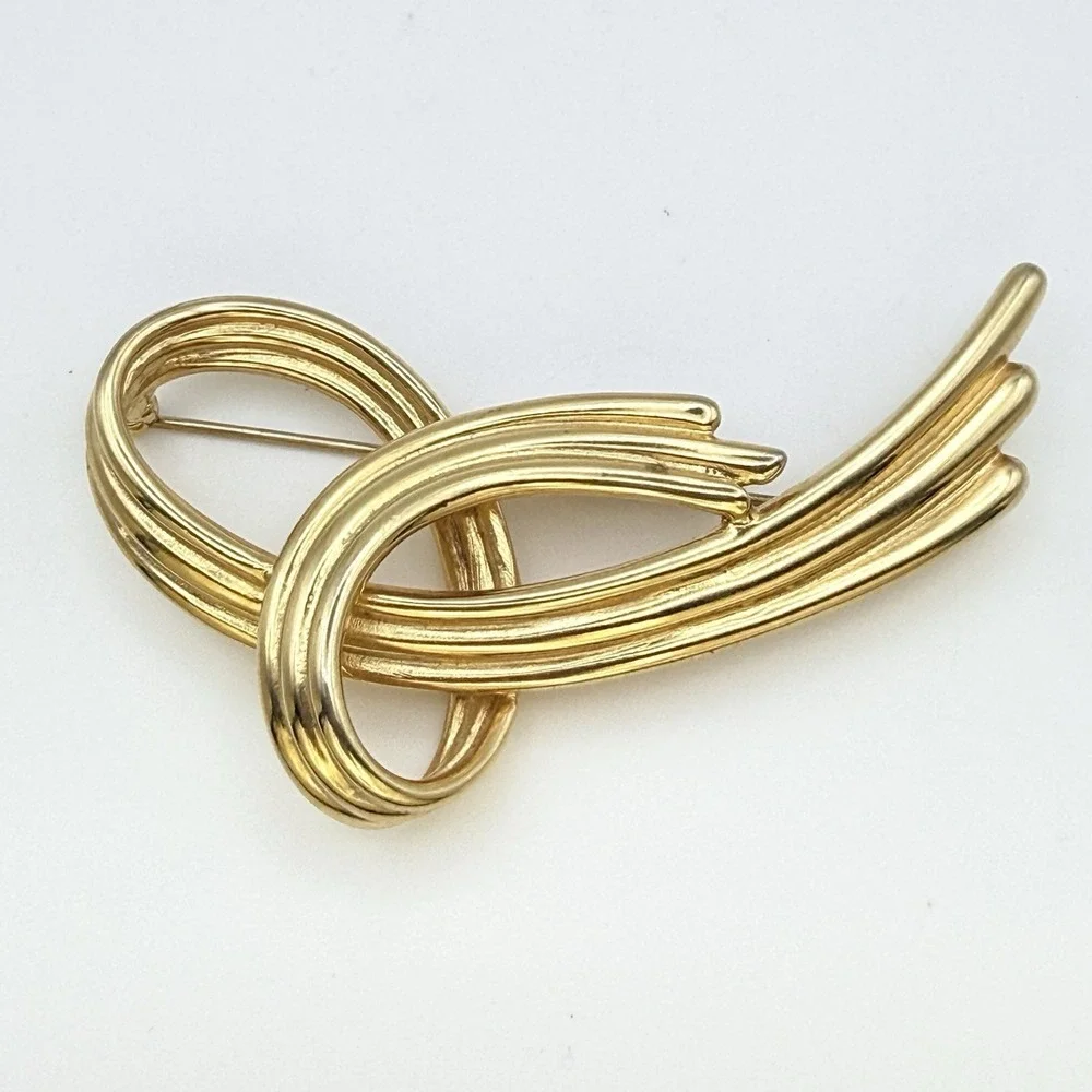 Vintage Gold Tone Knot Brooch Modernist Ribbon Swirl Statement Pin Bold  2.75